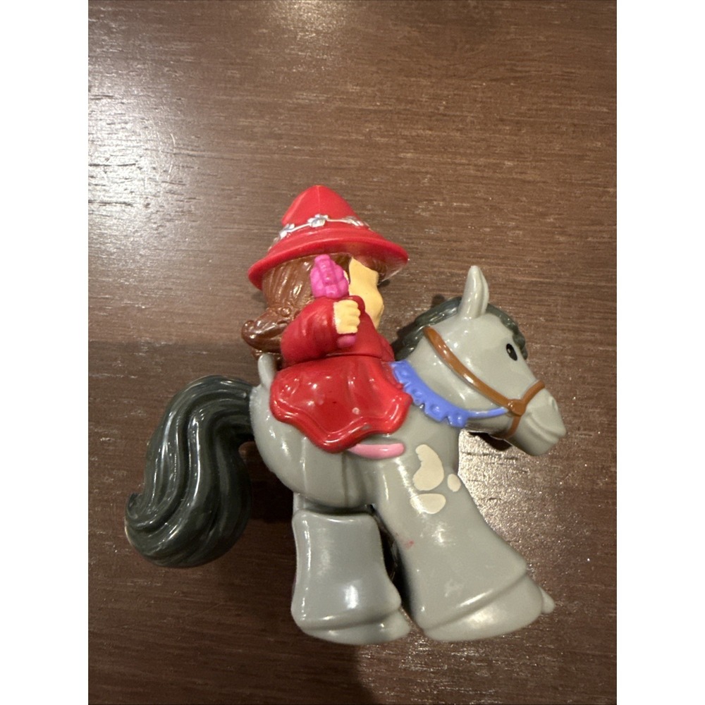 FIsher Price Little People Evie Klip Klop Horse Mike the Knight Series Red Hat - Picture 3 of 8